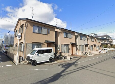 名神町服部貸家D棟外観写真