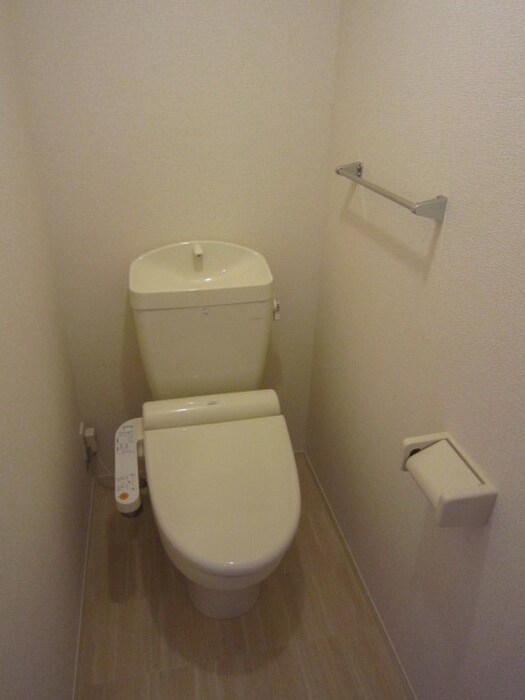 物件内観写真12　(トイレ)