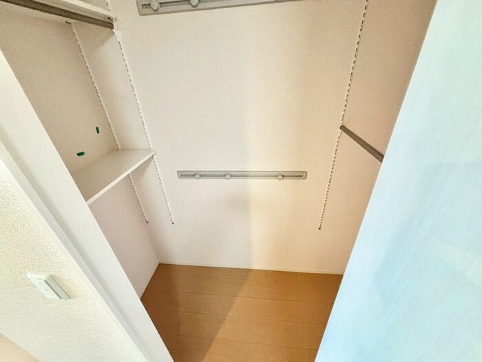 物件内観写真19　(収納)
