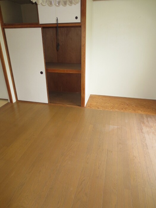 物件内観写真10　(内観写真)