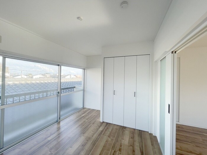 物件内観写真8　(居室)