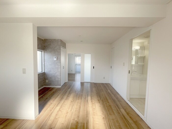 物件内観写真9　(居室)