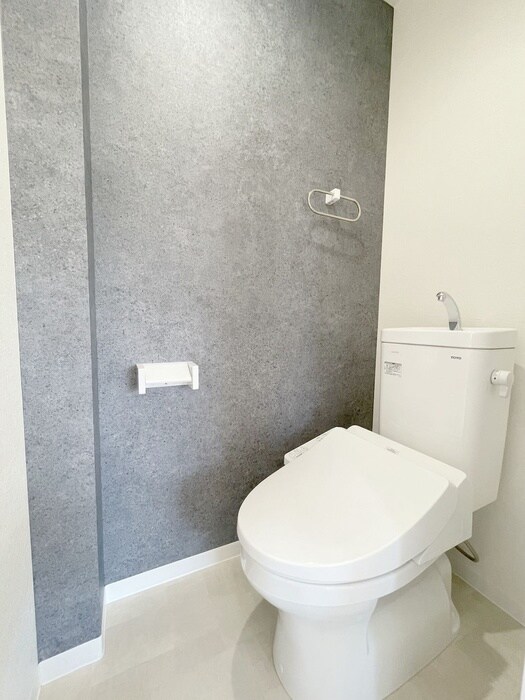 物件内観写真13　(トイレ)