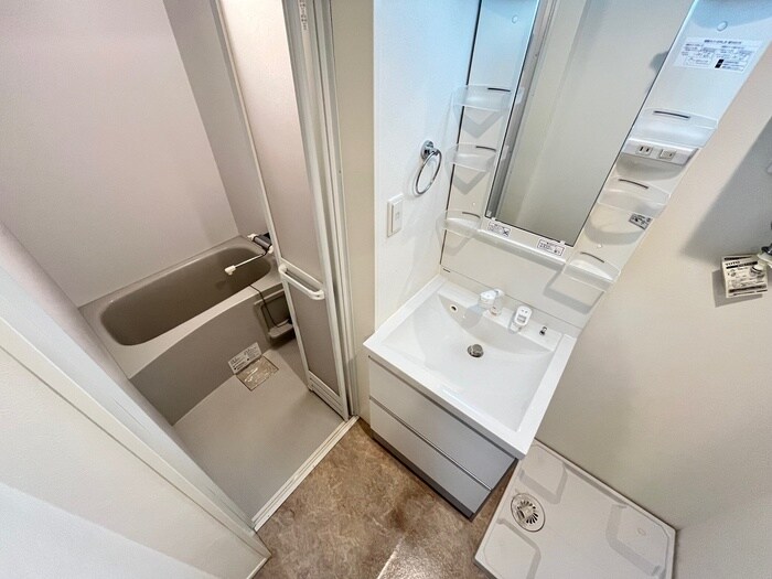 物件内観写真9　(洗面)