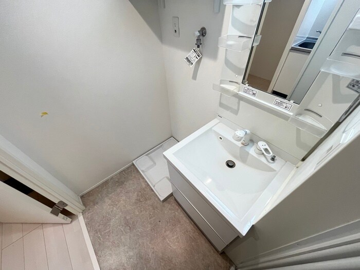 物件内観写真10　(洗面)