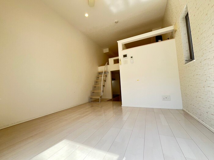 物件内観写真14　(居室)