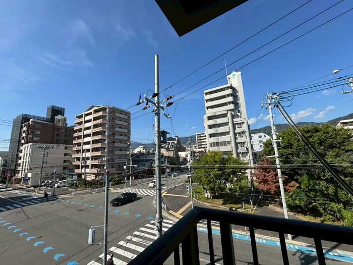 物件内観写真22　(室内からの展望)