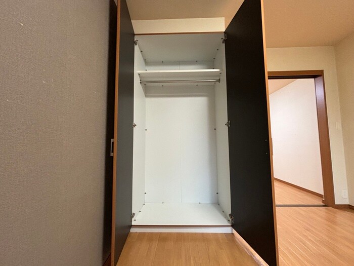 物件内観写真10　(収納)