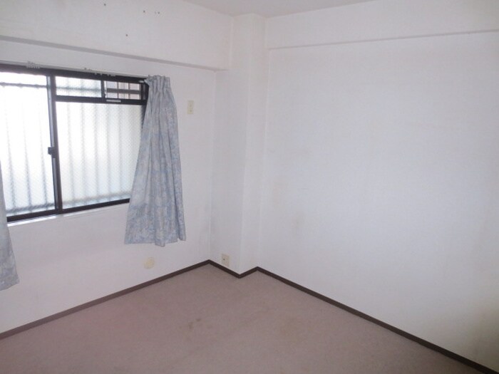 物件内観写真13　(居室)