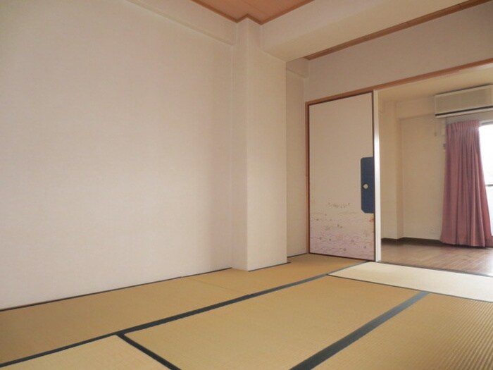 物件内観写真14　(居室)