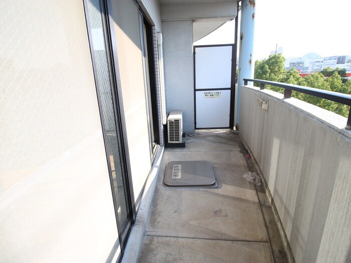 物件内観写真16　(ベランダ・バルコニー)