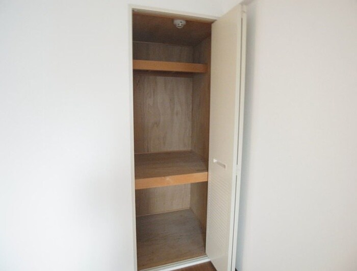 物件内観写真19　(収納)