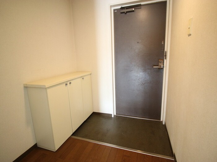 物件内観写真20　(玄関)