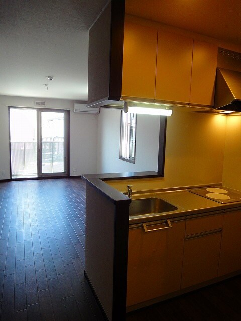 物件内観写真7　(内観写真)