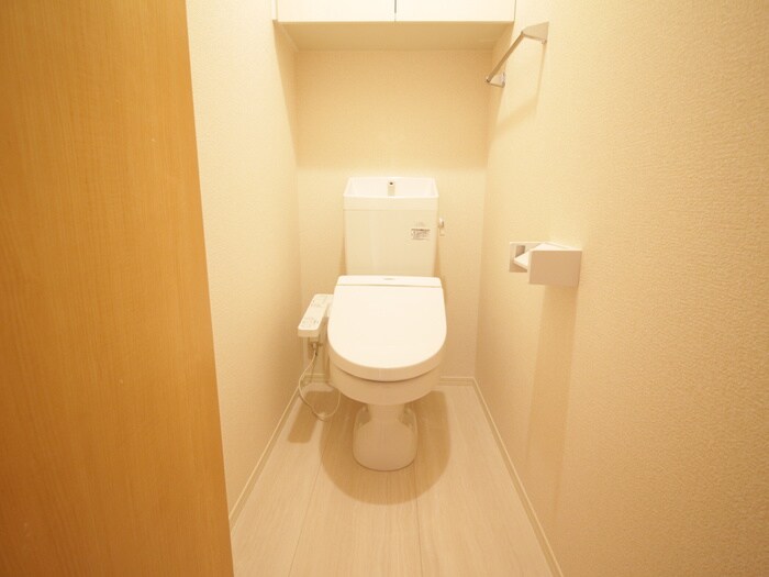 物件内観写真10　(トイレ)