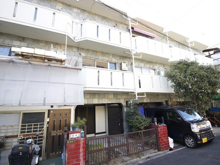 泉尾テラスハウス外観写真