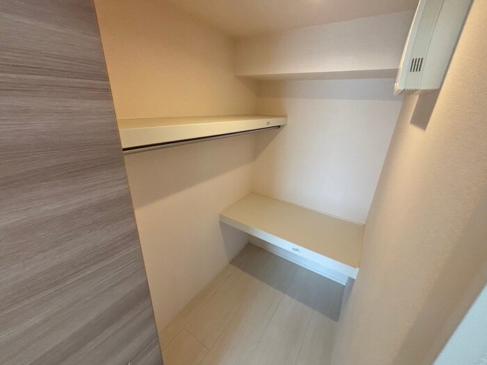 物件内観写真14　(収納)