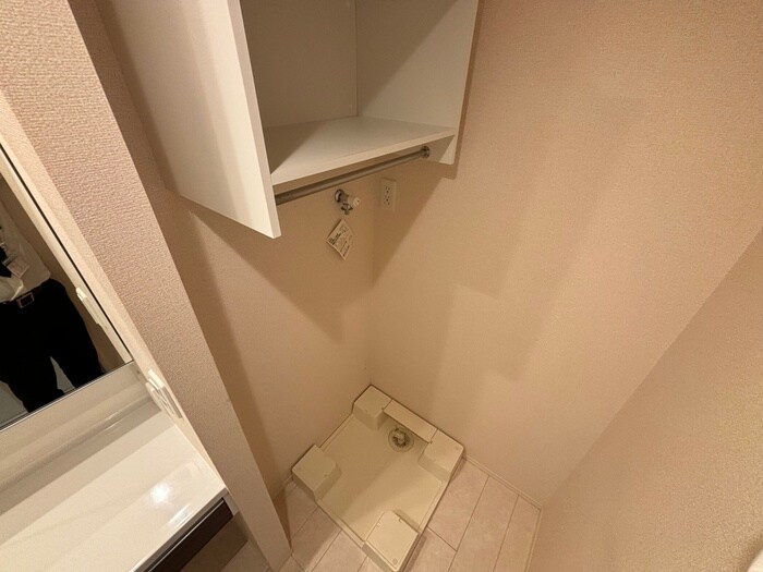 物件内観写真20　(洗濯機置場)