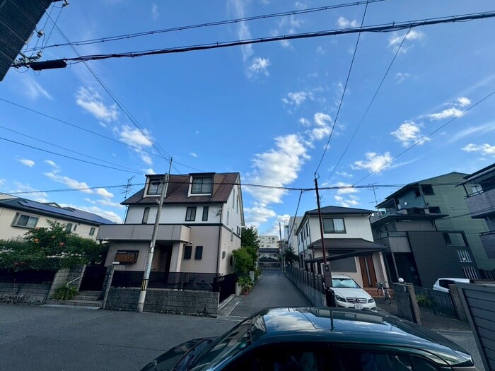 物件内観写真22　(室内からの展望)