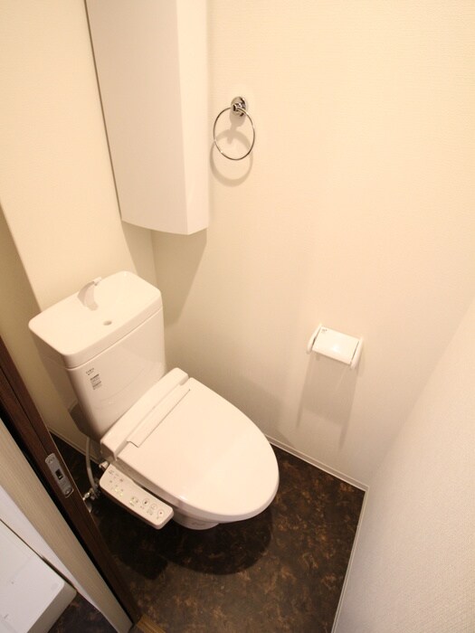 物件内観写真13　(トイレ)