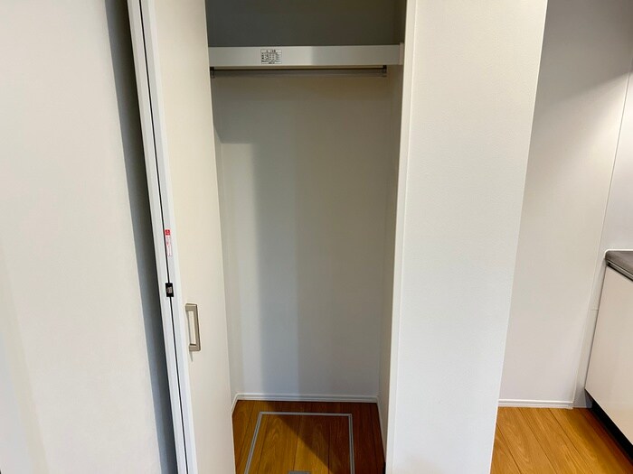物件内観写真14　(収納)