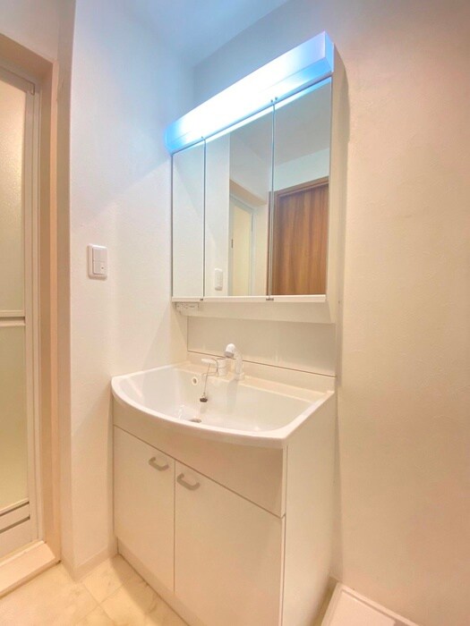 物件内観写真10　(洗面)