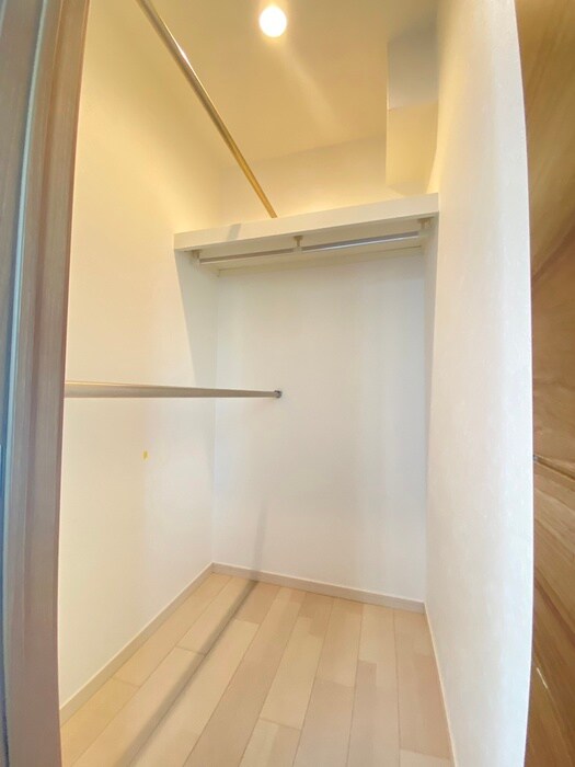 物件内観写真19　(収納)