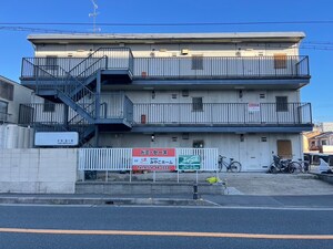 ドミセ－ヌ外観写真