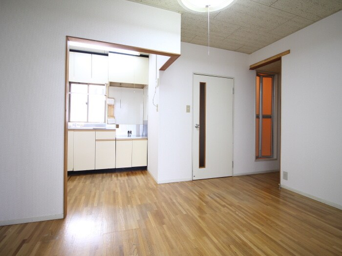 物件内観写真6　(居室)