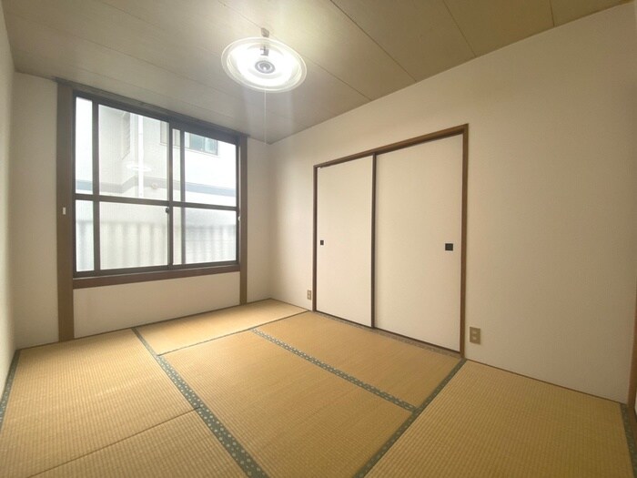 物件内観写真11　(居室)