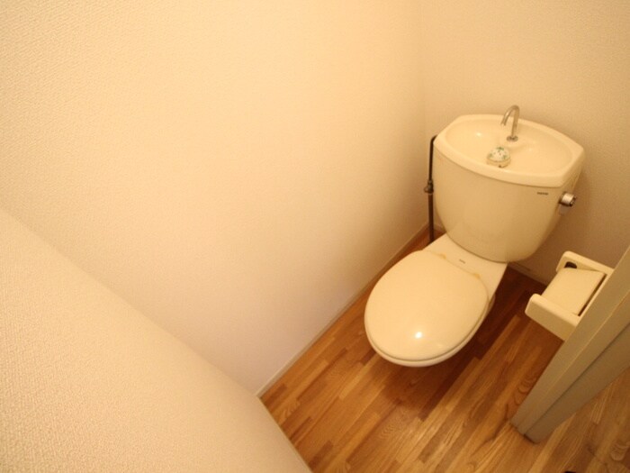 物件内観写真16　(トイレ)