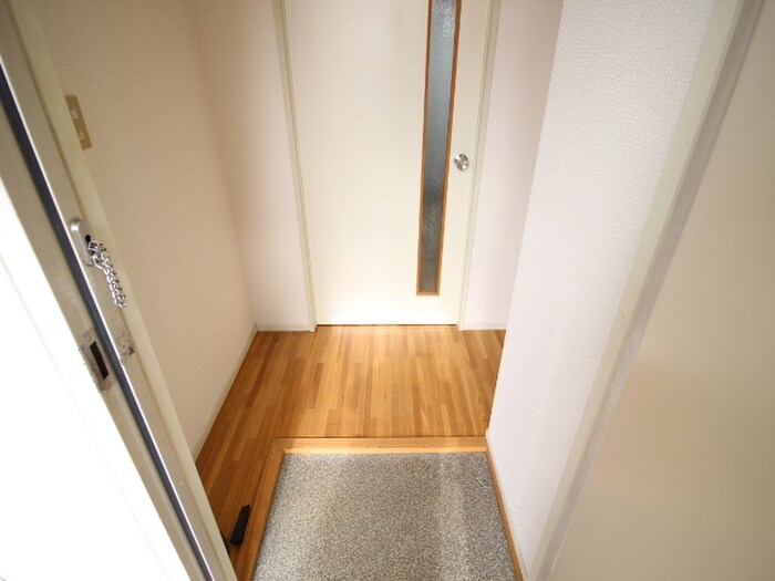 物件内観写真20　(玄関)