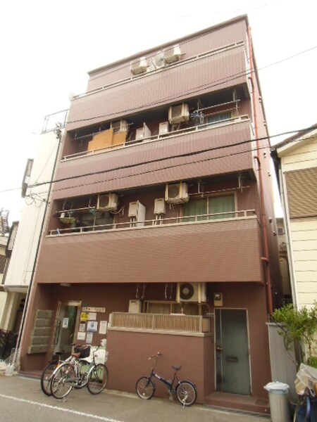 リアルフレンズ外観写真