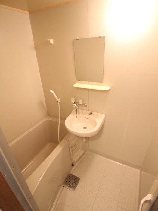 物件内観写真8　(バス／シャワールーム等)