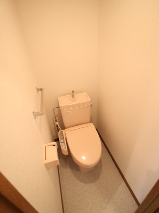 物件内観写真9　(トイレ)