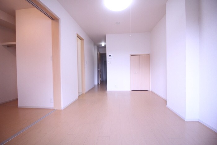 物件内観写真12　(居室)