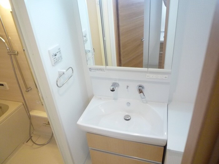 物件内観写真10　(洗面)