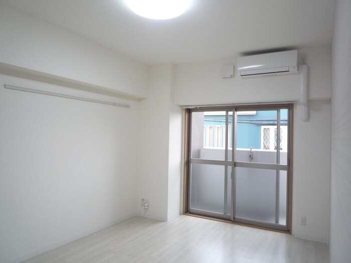 物件内観写真21　(居室)