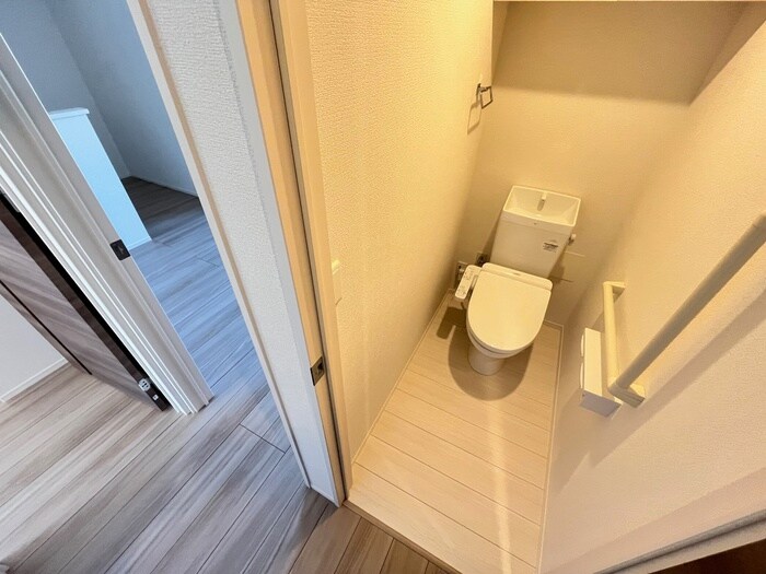 物件内観写真11　(トイレ)