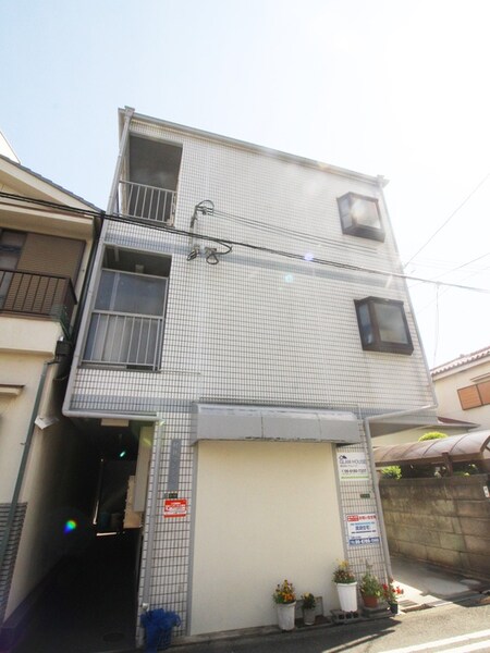 村林マンション外観写真