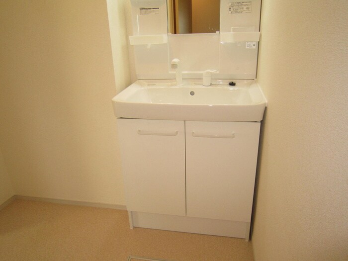 物件内観写真12　(洗面)