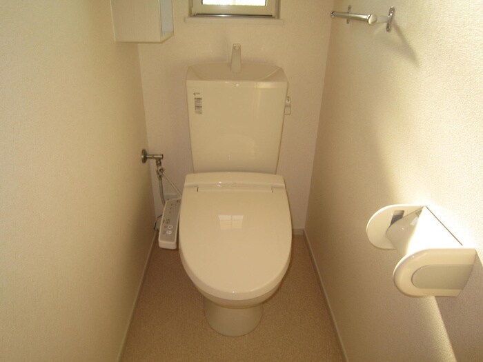 物件内観写真13　(トイレ)