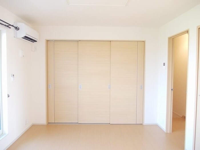 物件内観写真16　(居室)