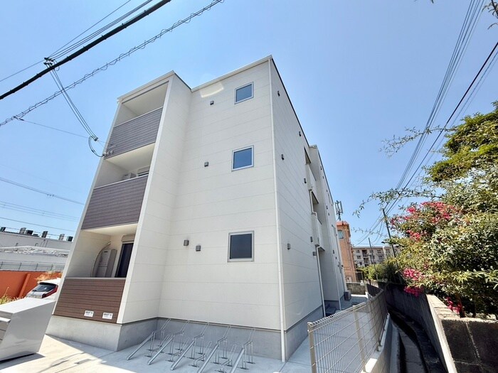 物件外観写真2　(外観写真)