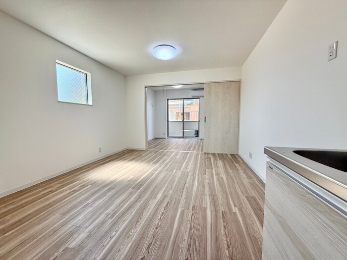 物件内観写真8　(居室)