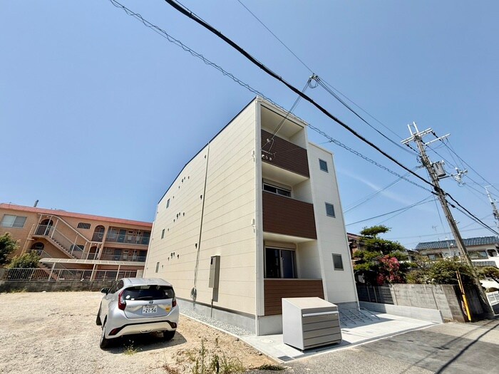 物件外観写真3　(外観写真)