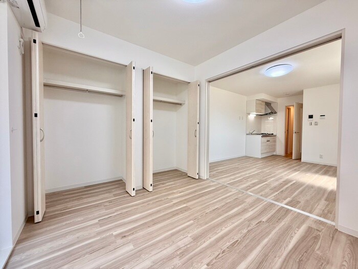 物件内観写真17　(居室)