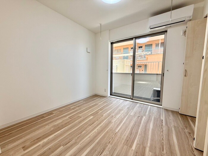 物件内観写真18　(居室)