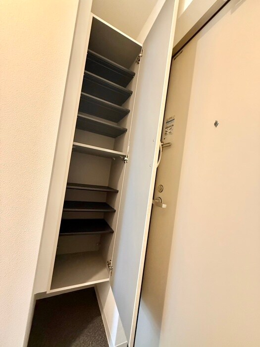 物件内観写真19　(靴箱)