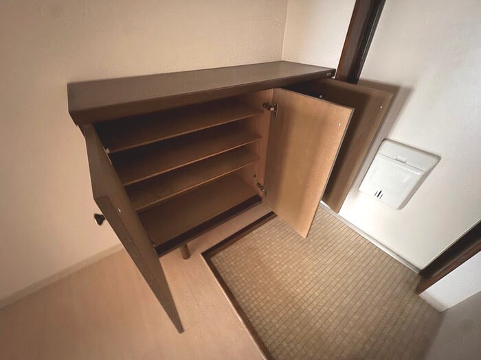 物件内観写真13　(靴箱)